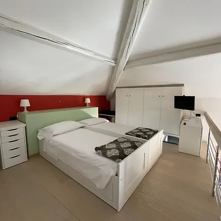 Angolo Sul Porto Apartman