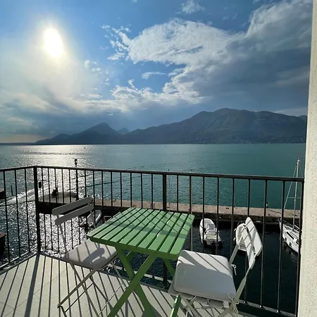 Angolo Sul Porto Daire Brenzone sul Garda