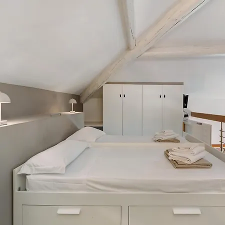 Angolo Sul Porto *